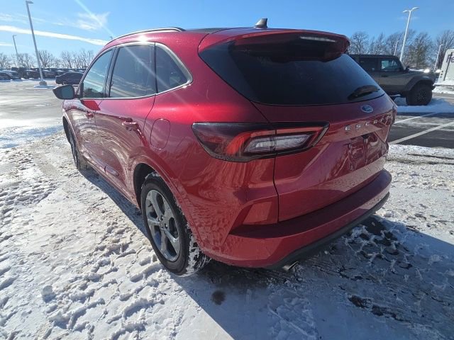 Certified 2024 Ford Escape ST-Line w/ Cold Weather Package video 2