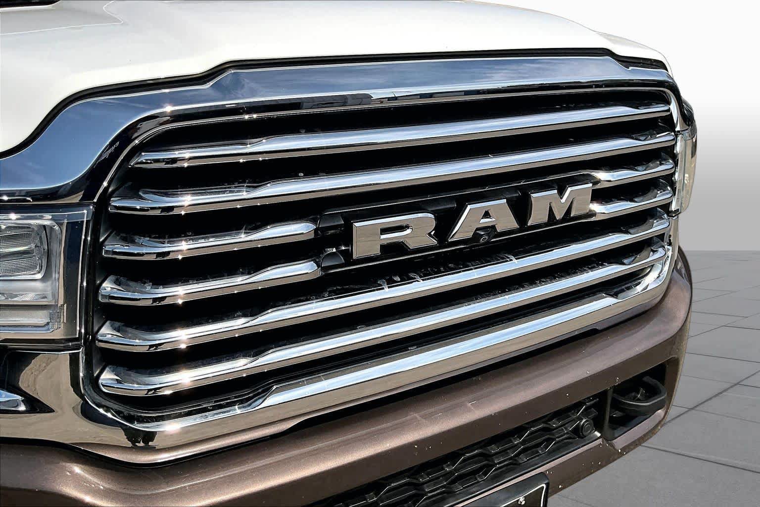 Used 2023 RAM 3500 Limited AWD/4WD image 30