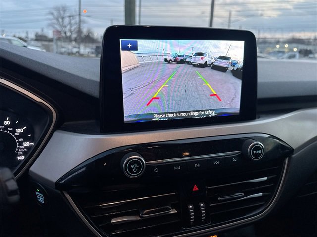 Certified 2020 Ford Escape SE image 28