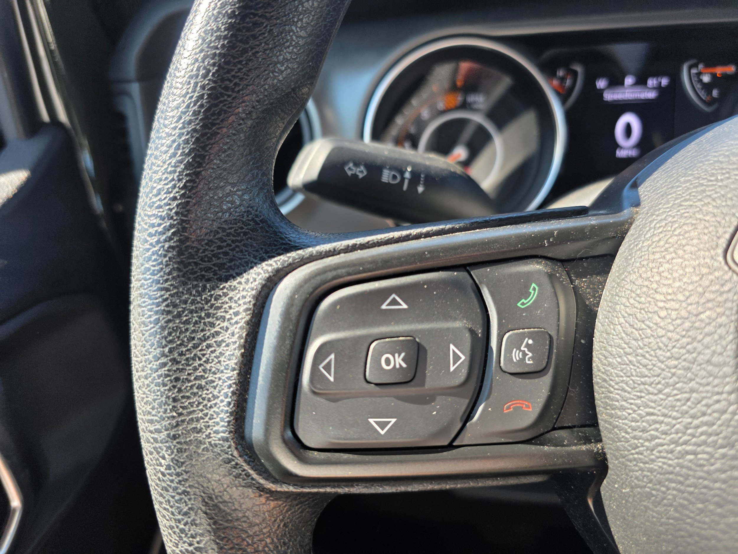 Used 2023 Jeep Wrangler Sport AWD/4WD image 13