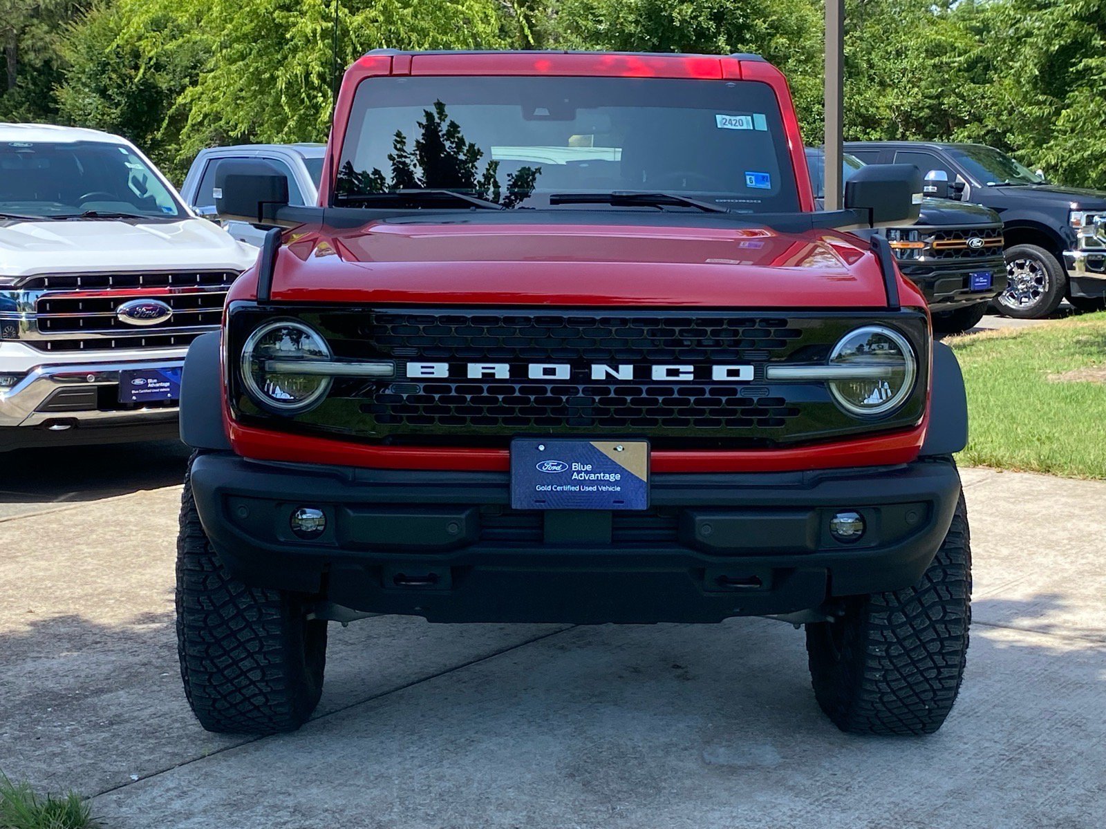 Certified 2022 Ford Bronco Wildtrak AWD/4WD image 6