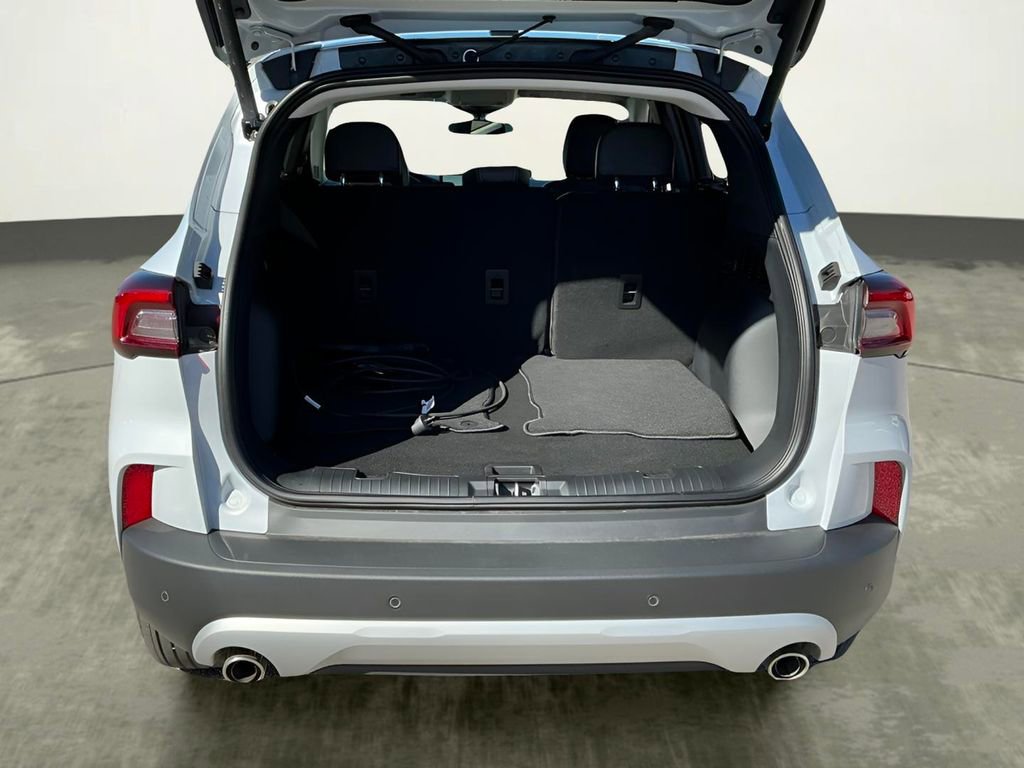 Certified 2026 Ford Escape Base image 22