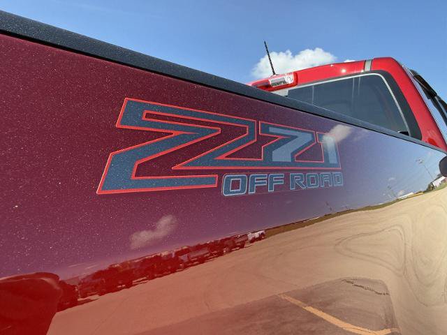 Used 2021 Chevrolet Colorado Z71 w/ Safety Package AWD/4WD image 10