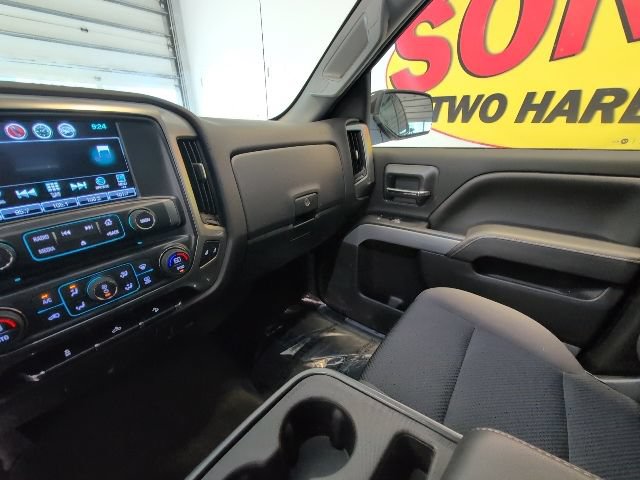 Certified 2018 Chevrolet Silverado 1500 LT w/ All Star Edition AWD/4WD image 25