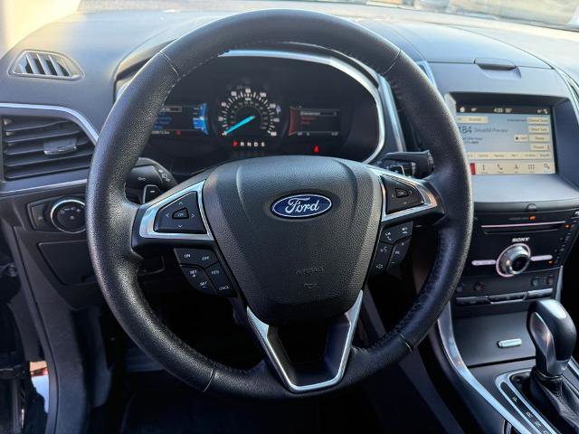 Certified 2018 Ford Edge Titanium w/ Equipment Group 301A AWD/4WD image 32