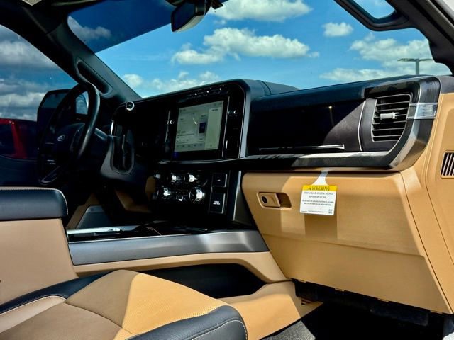 Certified 2023 Ford F250 Lariat w/ Lariat Ultimate Package image 14