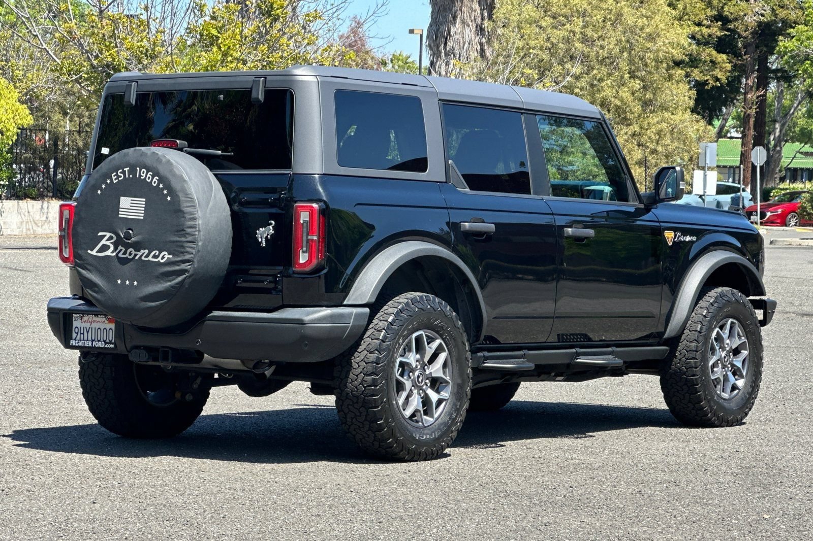 Certified 2023 Ford Bronco Badlands AWD/4WD image 3