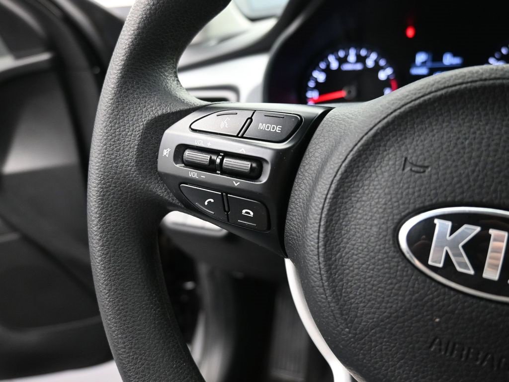 Used 2020 Kia Rio S image 6