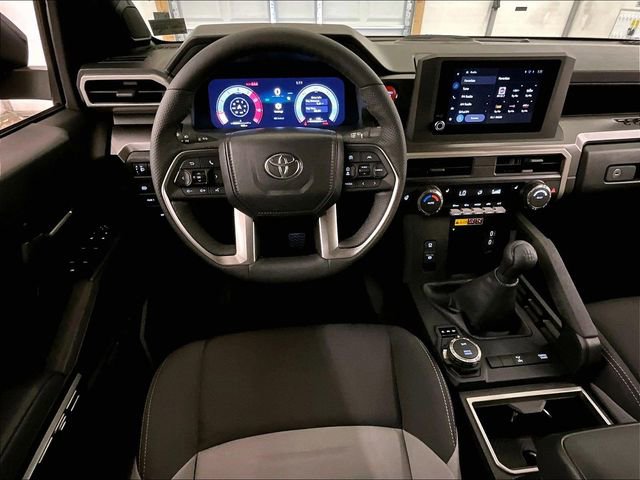 Used 2025 Toyota Tacoma TRD Off-Road w/ TRD Off Road Upgrade Package AWD/4WD image 5