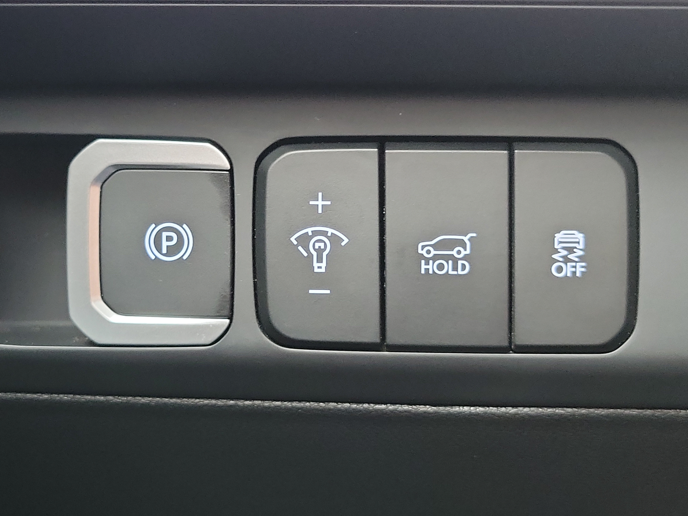 Used 2024 Hyundai Santa Fe SE AWD/4WD image 29
