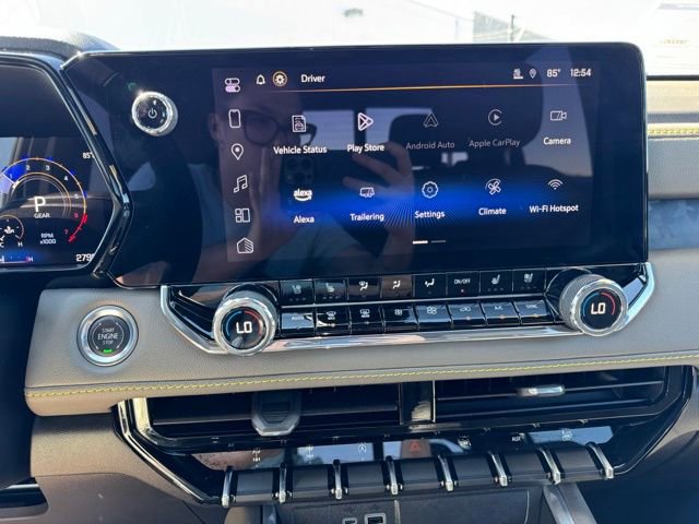 Used 2025 Chevrolet Colorado ZR2 w/ Technology Package image 32