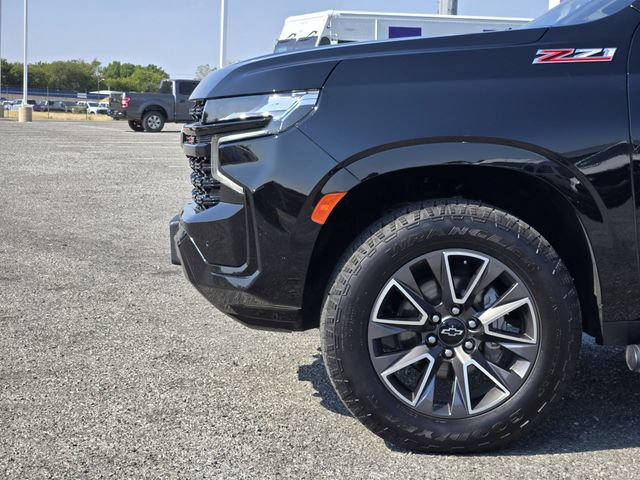 Used 2023 Chevrolet Tahoe Z71 w/ Luxury Package AWD/4WD image 9