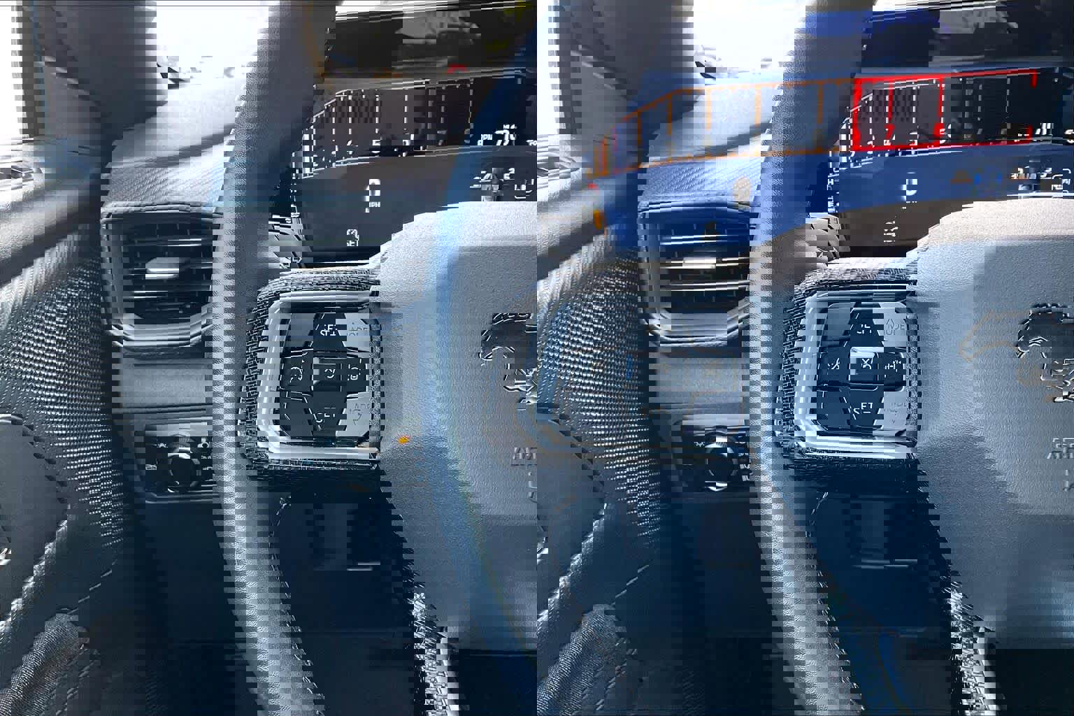 Certified 2025 Ford Mustang EcoBoost image 25