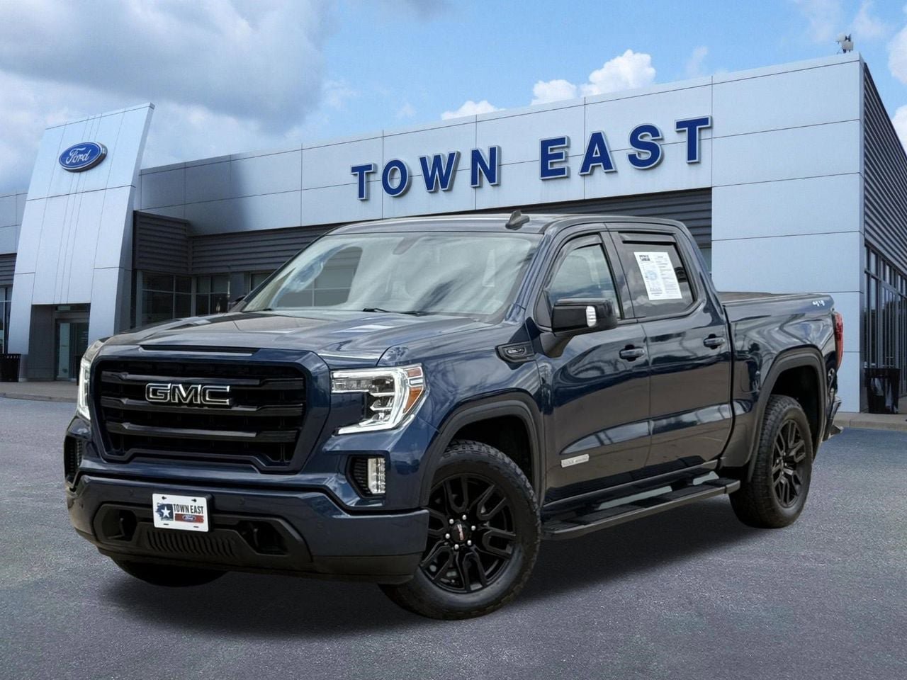 Used 2021 GMC Sierra 1500 Elevation w/ Preferred Package