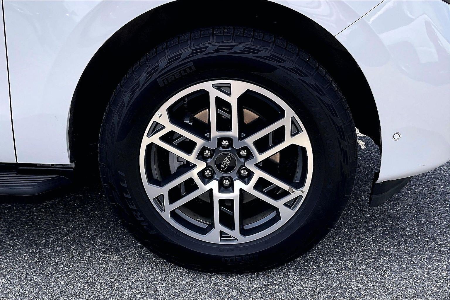 Certified 2025 Ford Expedition Max Active AWD/4WD image 9