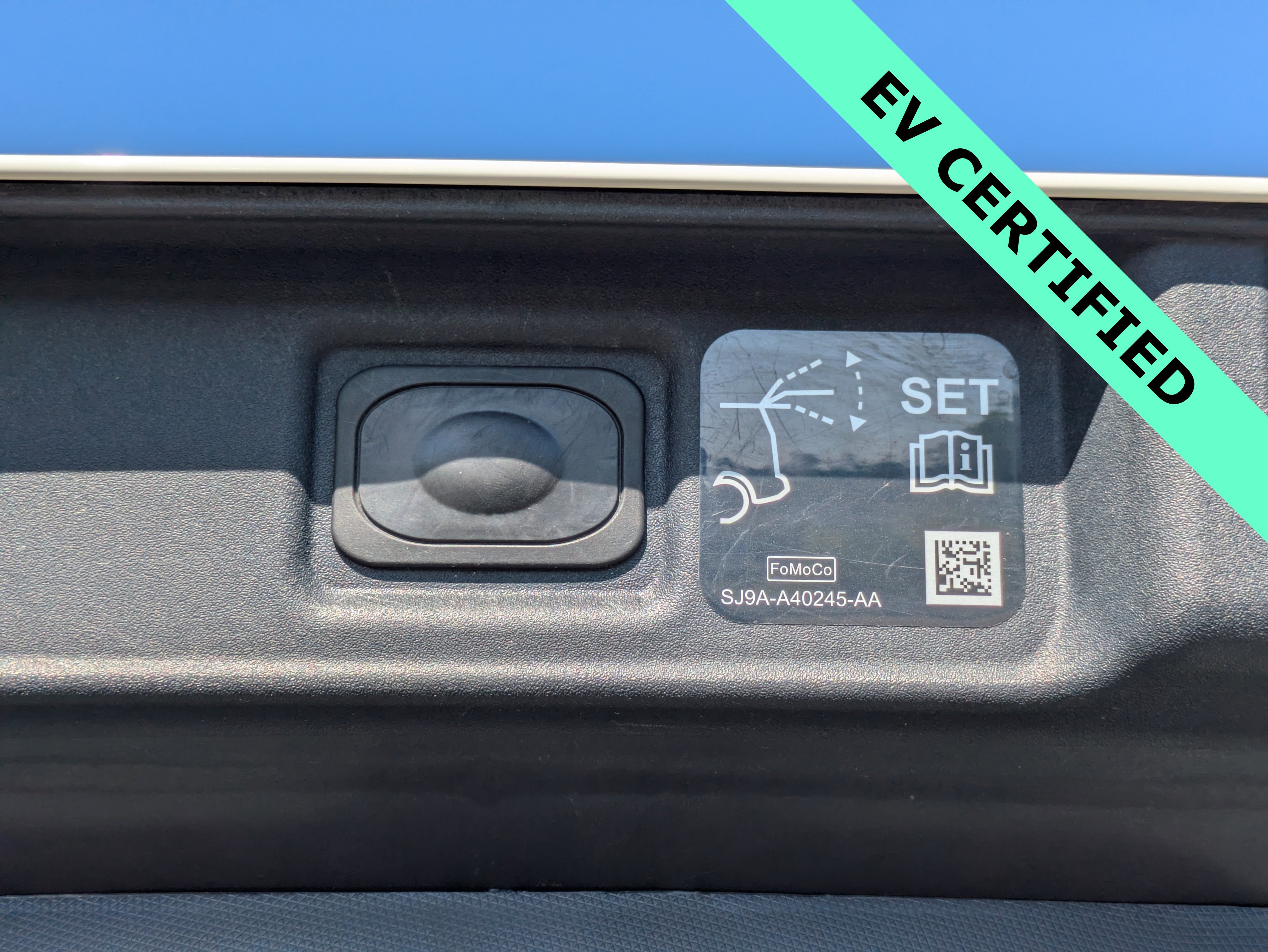 Certified 2025 Ford Mustang Mach-E GT AWD/4WD image 13