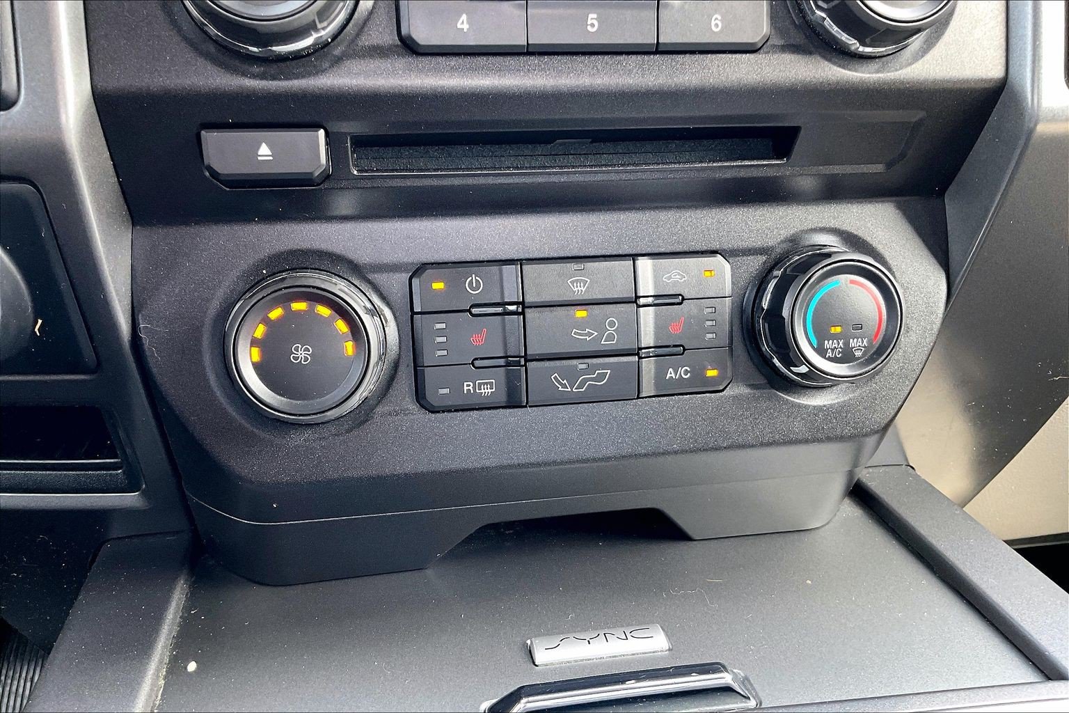 Certified 2018 Ford F150 XLT w/ Equipment Group 302A Luxury AWD/4WD image 30