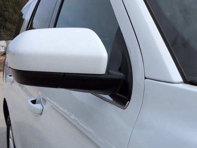 Certified 2021 Ford Expedition XLT image 12