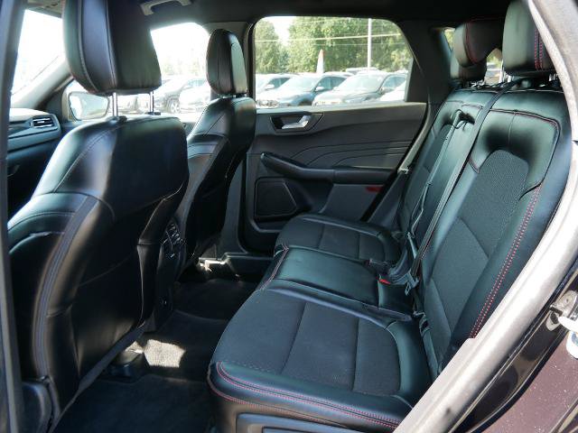 Certified 2025 Ford Escape ST-Line Select AWD/4WD image 11