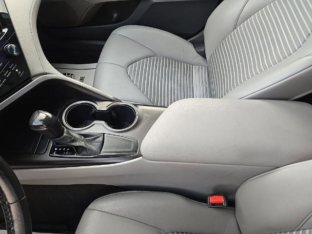 Used 2021 Toyota Camry SE image 18