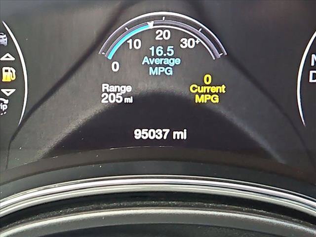 Used 2019 Jeep Grand Cherokee Altitude RWD image 15
