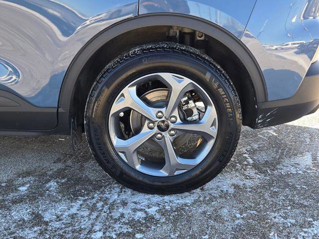 Certified 2025 Ford Escape ST-Line Select image 16