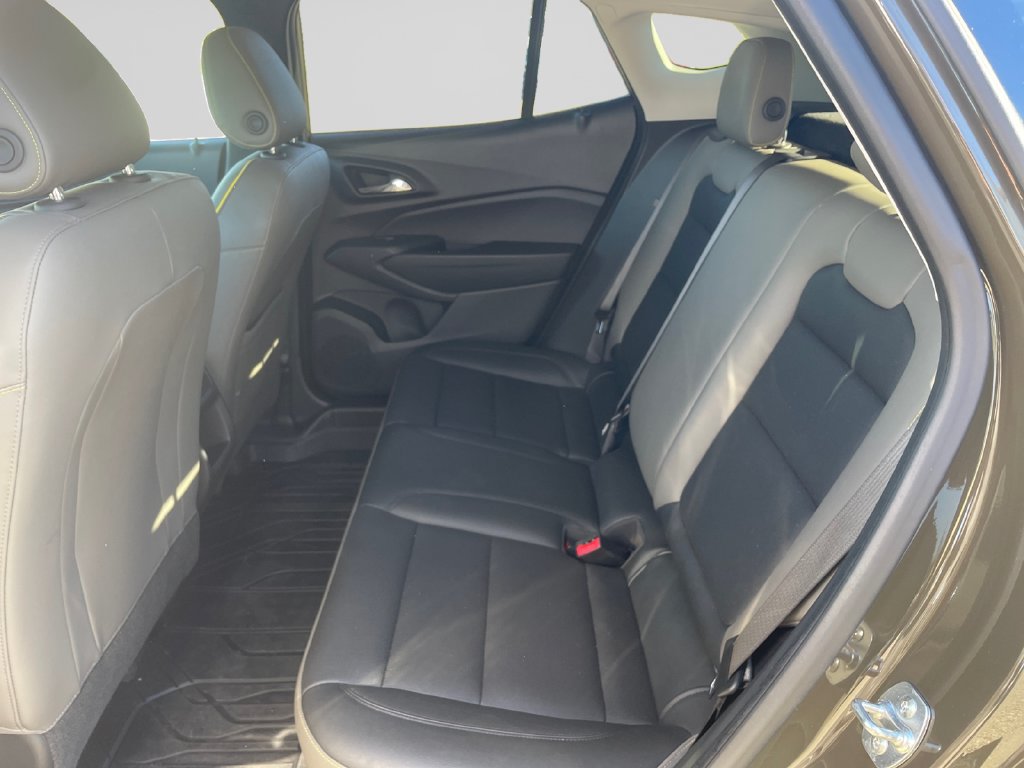 Used 2024 Chevrolet Trax ACTIV FWD image 19