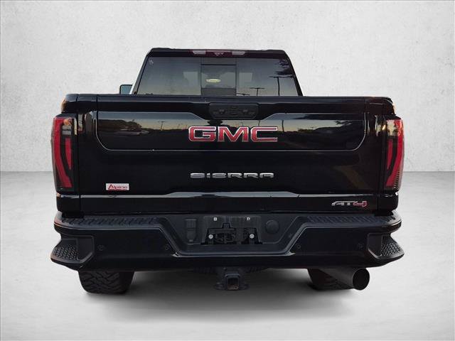 Used 2024 GMC Sierra 2500 AT4 w/ AT4 Premium Plus Package AWD/4WD image 6