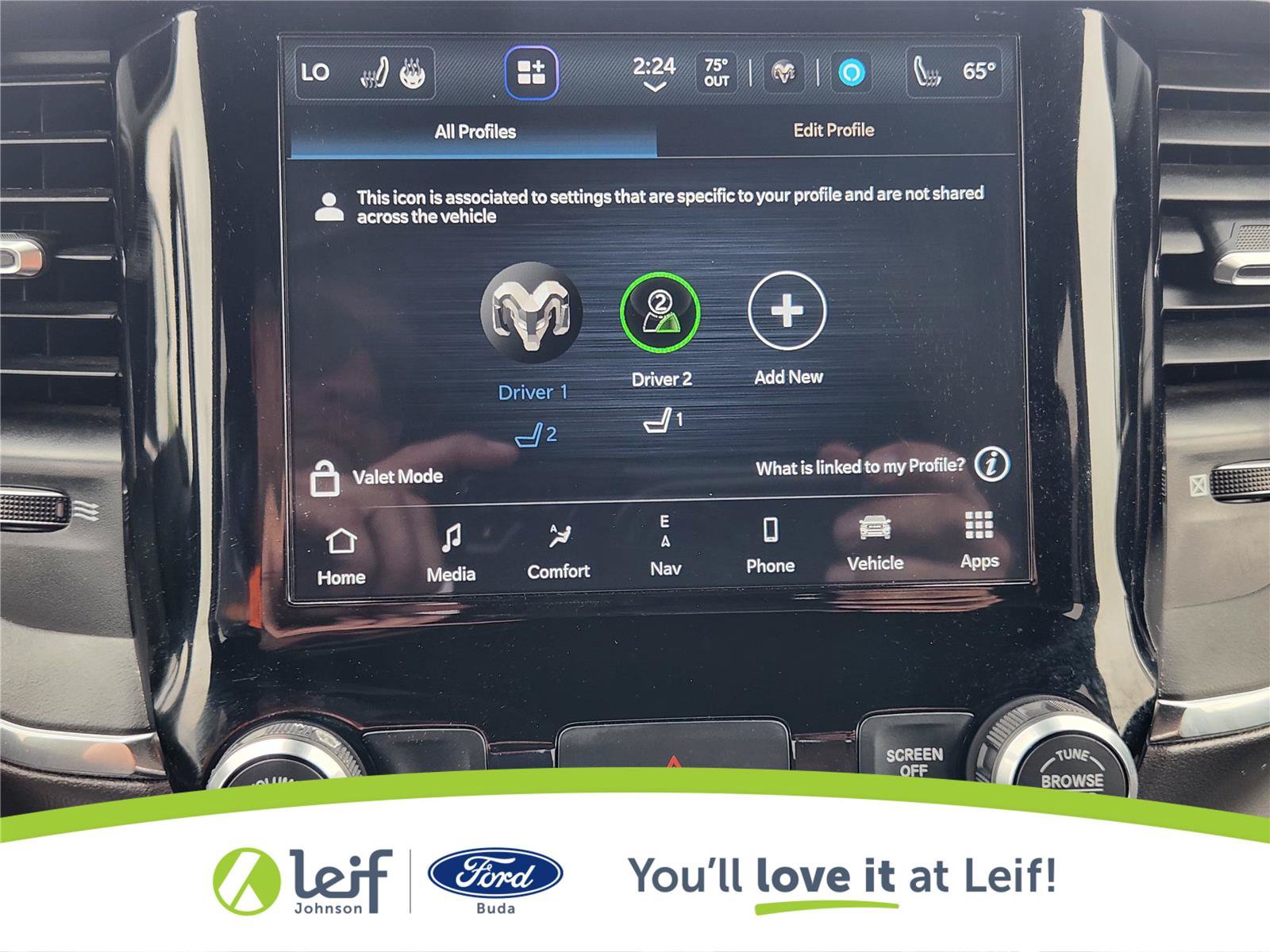 Used 2024 RAM 1500 Laramie RWD image 14