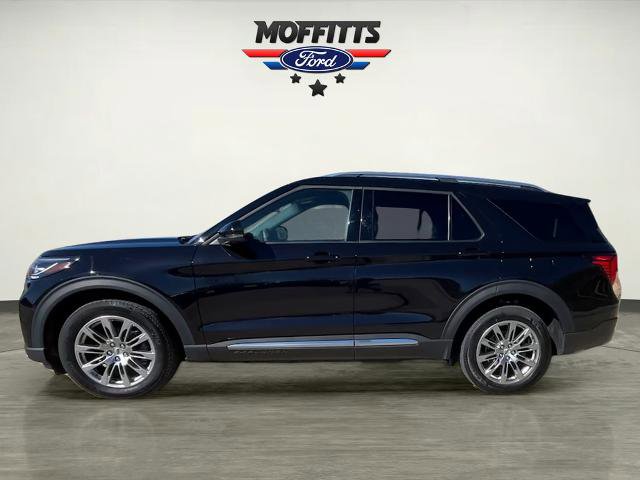 Certified 2025 Ford Explorer Platinum AWD/4WD image 2