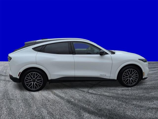 Certified 2025 Ford Mustang Mach-E Premium AWD/4WD image 3