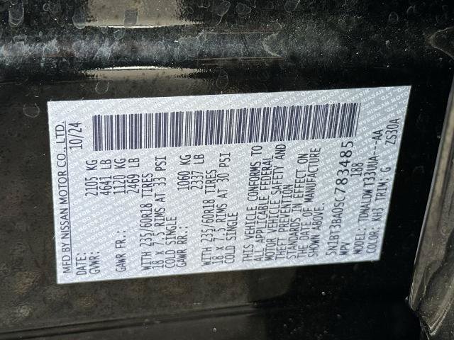 Used 2025 Nissan Rogue SV FWD image 12
