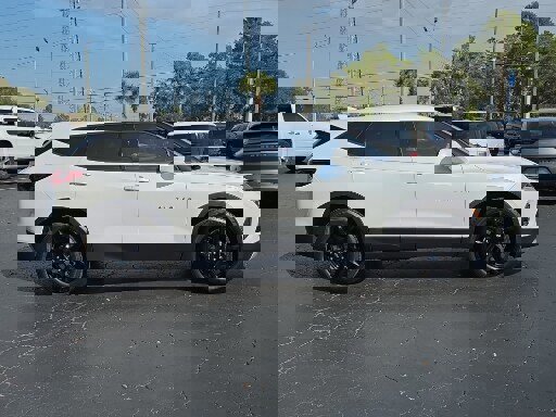 Used 2022 Chevrolet Blazer LT image 6