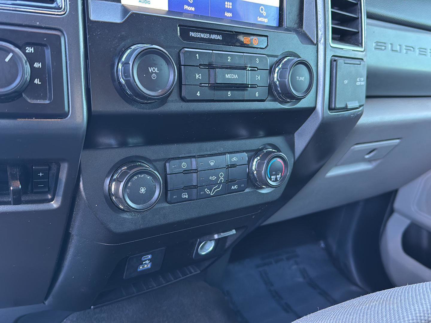 Certified 2022 Ford F250 XLT image 22