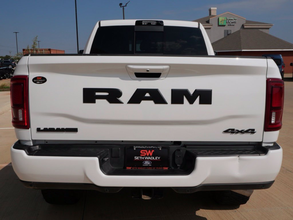 Used 2026 RAM 2500 Laramie w/ Night Edition AWD/4WD image 5