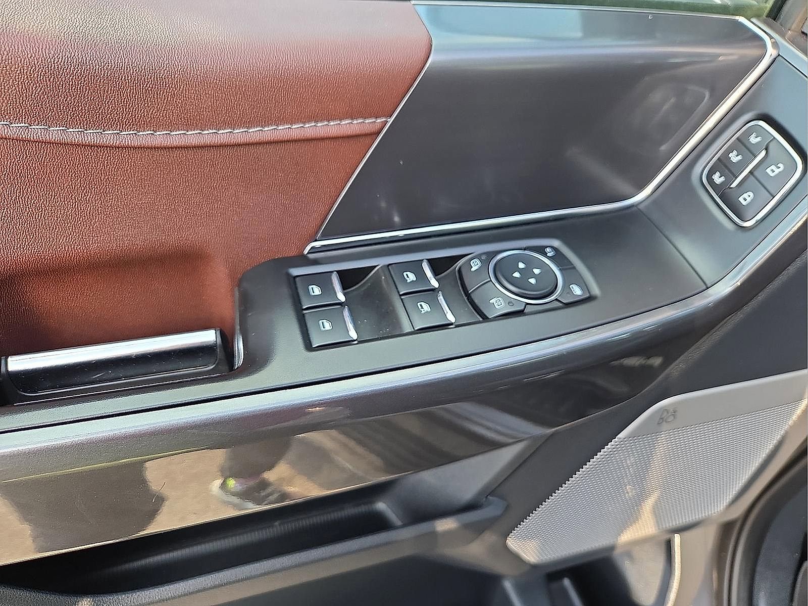 Certified 2023 Ford F150 Lariat w/ Equipment Group 502A High image 13