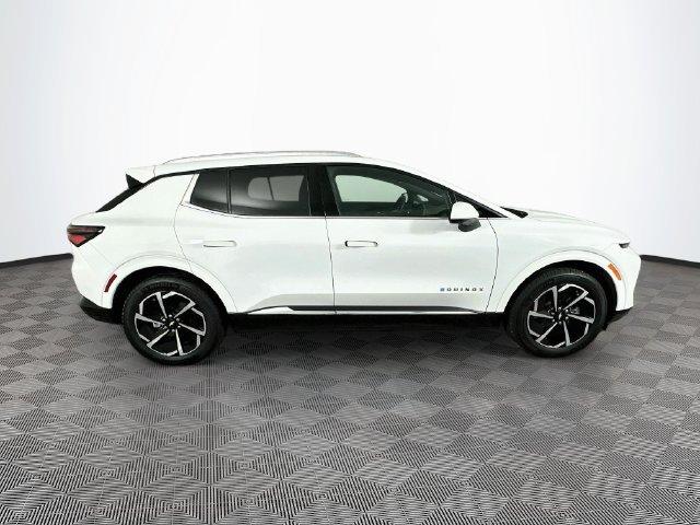 Used 2025 Chevrolet Equinox EV LT w/ Convenience Package FWD image 14
