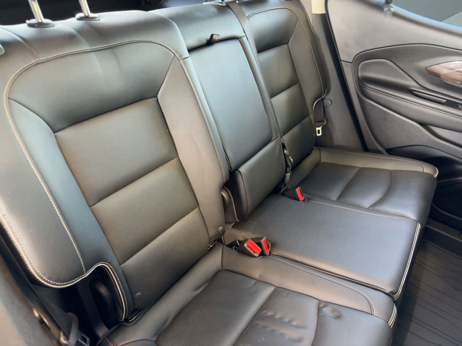 Used 2019 GMC Terrain Denali w/ Advanced Safety Package image 31