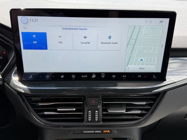 Certified 2024 Ford Escape ST-Line w/ Tech Pack #1 AWD/4WD image 10
