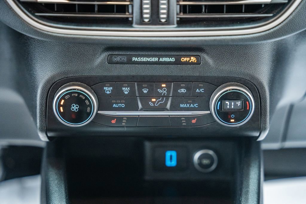 Certified 2020 Ford Escape SE image 21