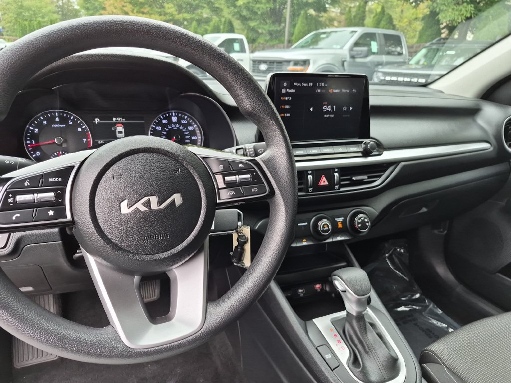 Used 2024 Kia Forte LXS FWD image 32