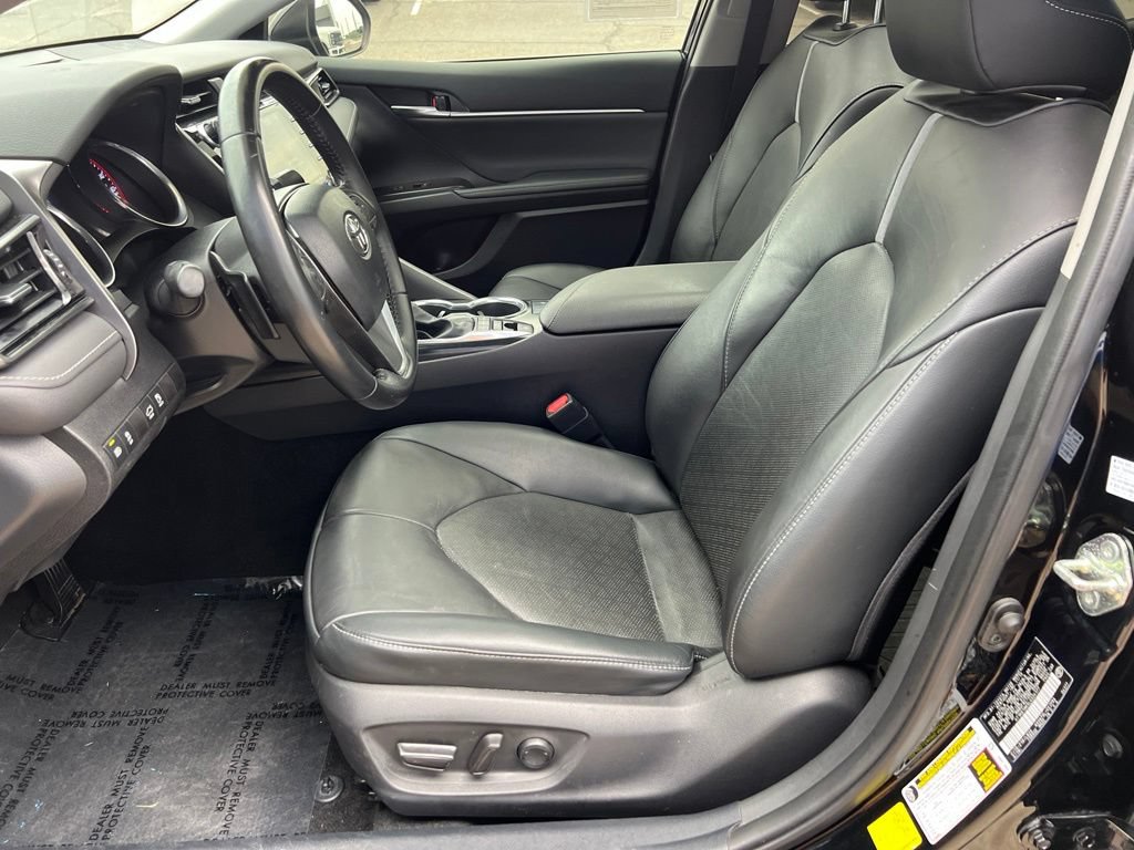Used 2020 Toyota Camry XSE FWD image 22