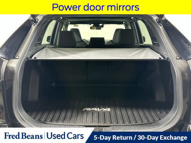 Used 2023 Toyota RAV4 SE w/ Convenience Package AWD/4WD image 33