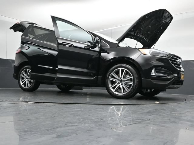 Certified 2024 Ford Edge Titanium AWD/4WD image 51