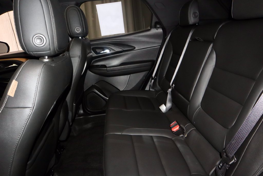 Used 2022 Chevrolet TrailBlazer ACTIV w/ Sun and Liftgate Package AWD/4WD image 22