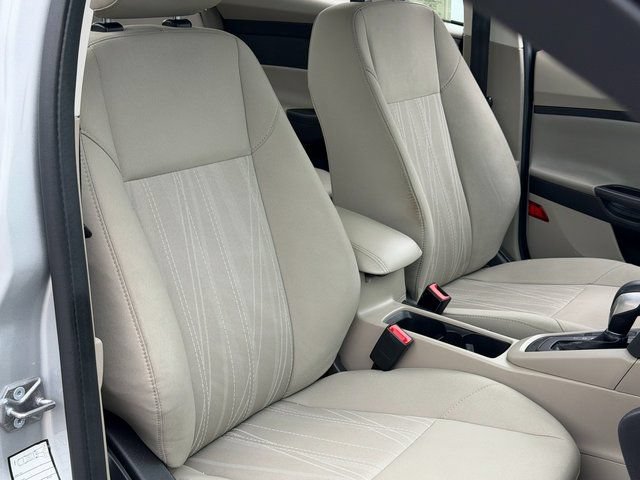 Certified 2018 Ford Focus SE FWD image 7