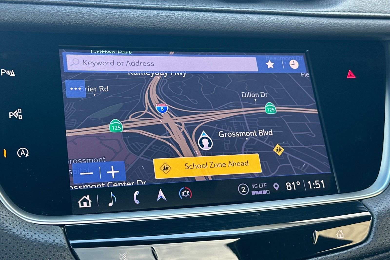 Used 2022 Cadillac XT5 Sportv w/ LPO, ONYX Package image 18