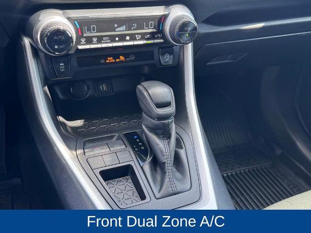 Used 2024 Toyota RAV4 XLE FWD image 19