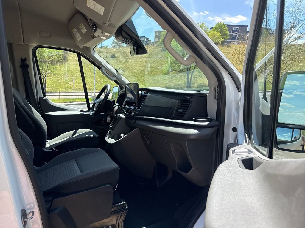 Certified 2023 Ford Transit 350 XLT RWD image 23