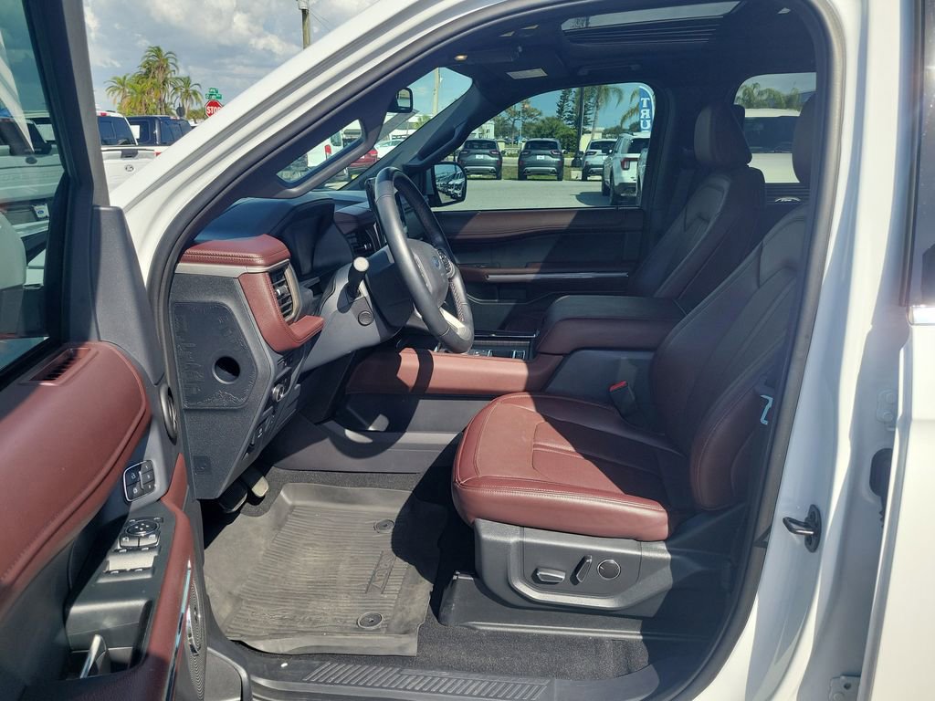 Certified 2024 Ford Expedition Limited RWD image 20